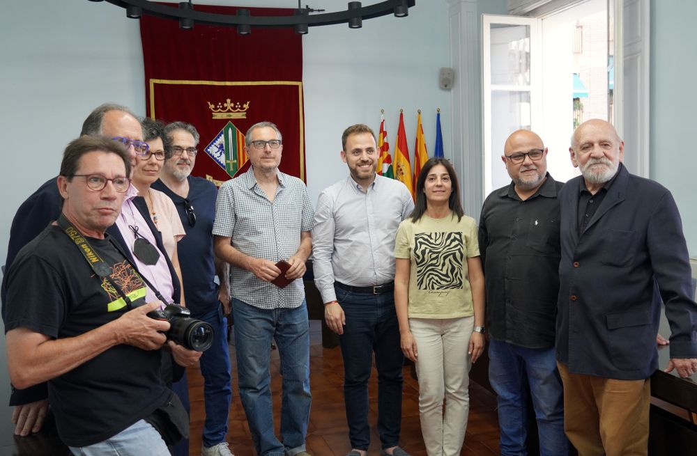 Foto amb el jurat i guanyador del Concurs 2022