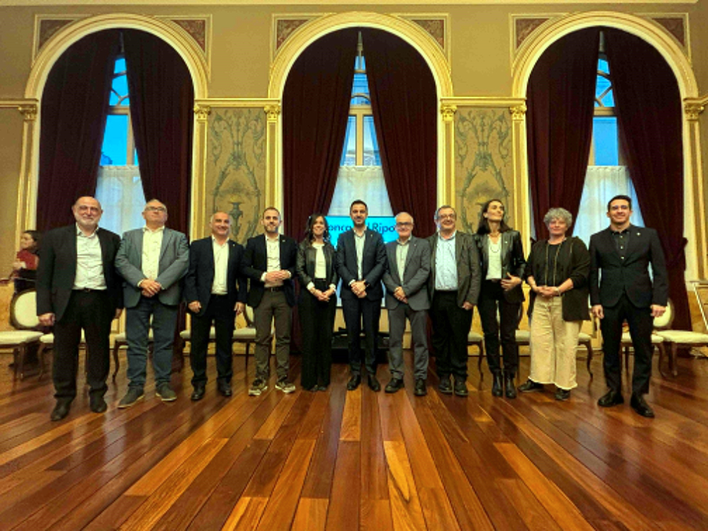 foto família Signatura Acord Conca del Ripoll