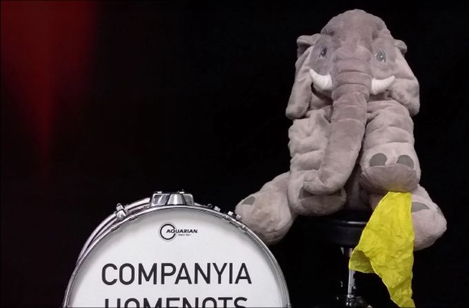 Hora del Conte amb Bum i l'estel dels desitjos de la Cia. Homenots