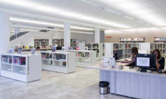 Fotografia de l'interior de la biblioteca
