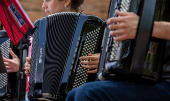 Fotografia d'arxiu d'un concert d'acordions d'AULOS
